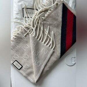 GUCCI angora scarf authentic